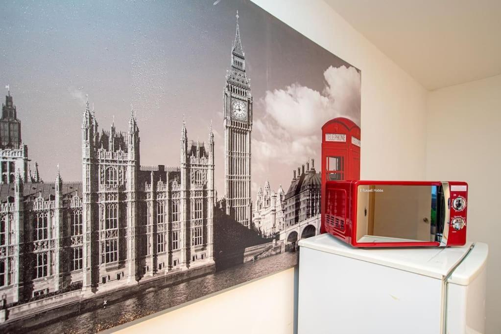 Watford Central Serviced Apartments ภายนอก รูปภาพ